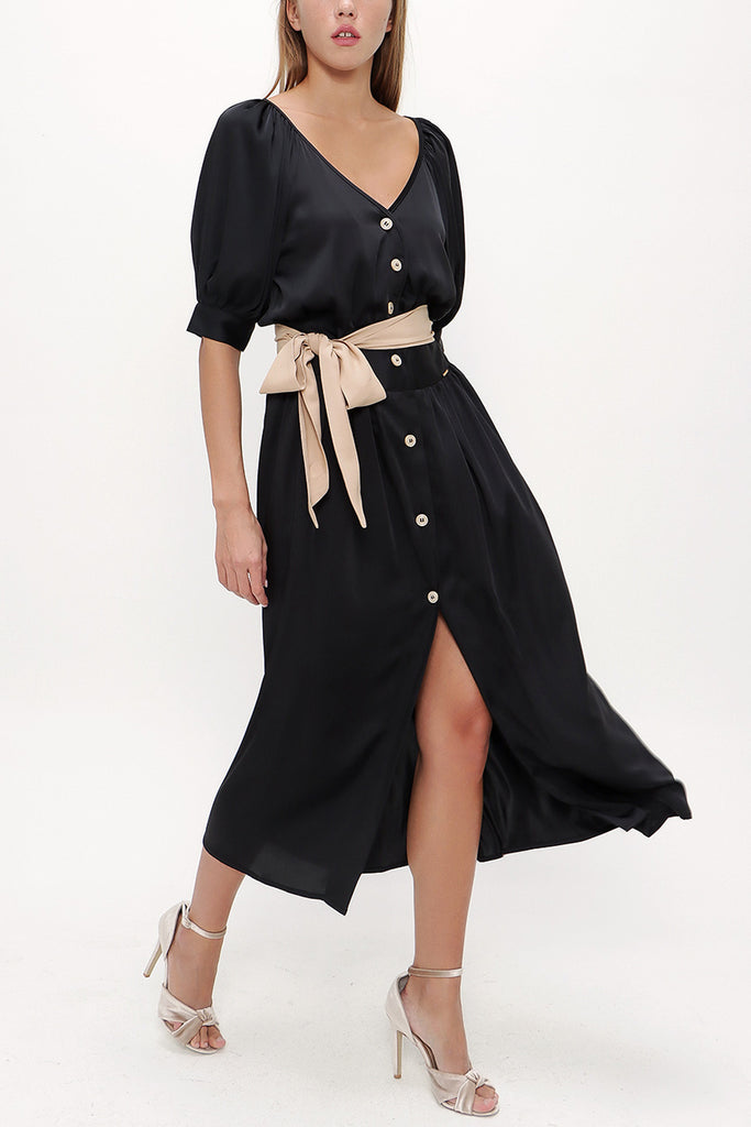 Black V-neck maxi dress 92761