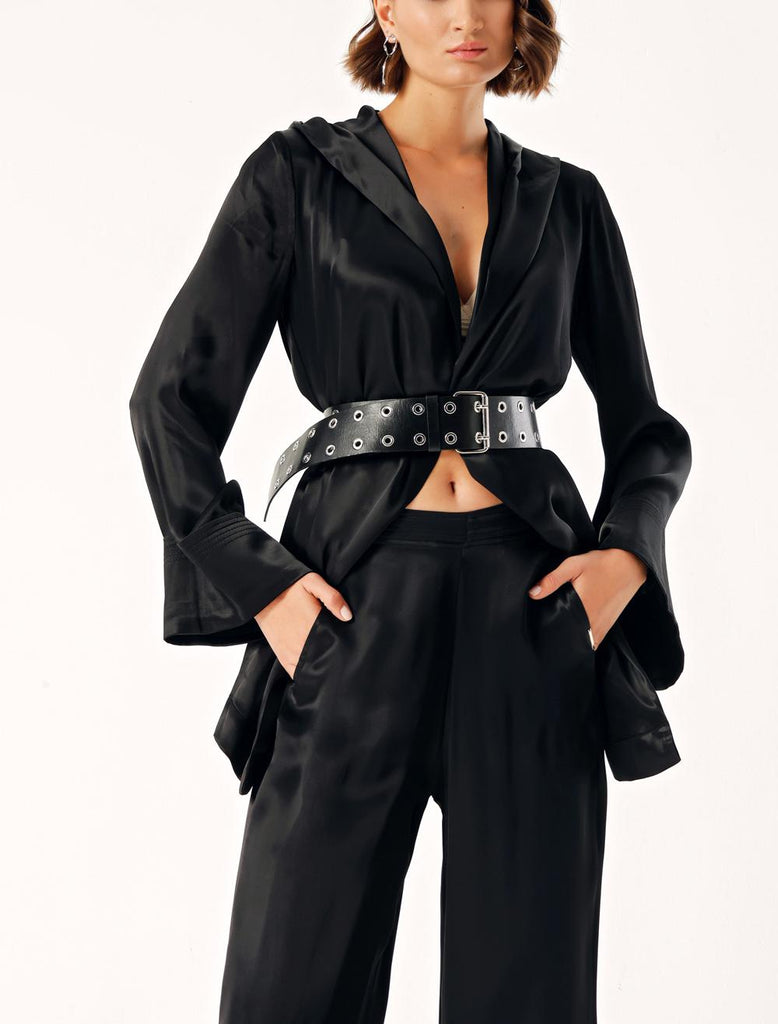 Black Two-piece suit with hoodie and trousers 12325